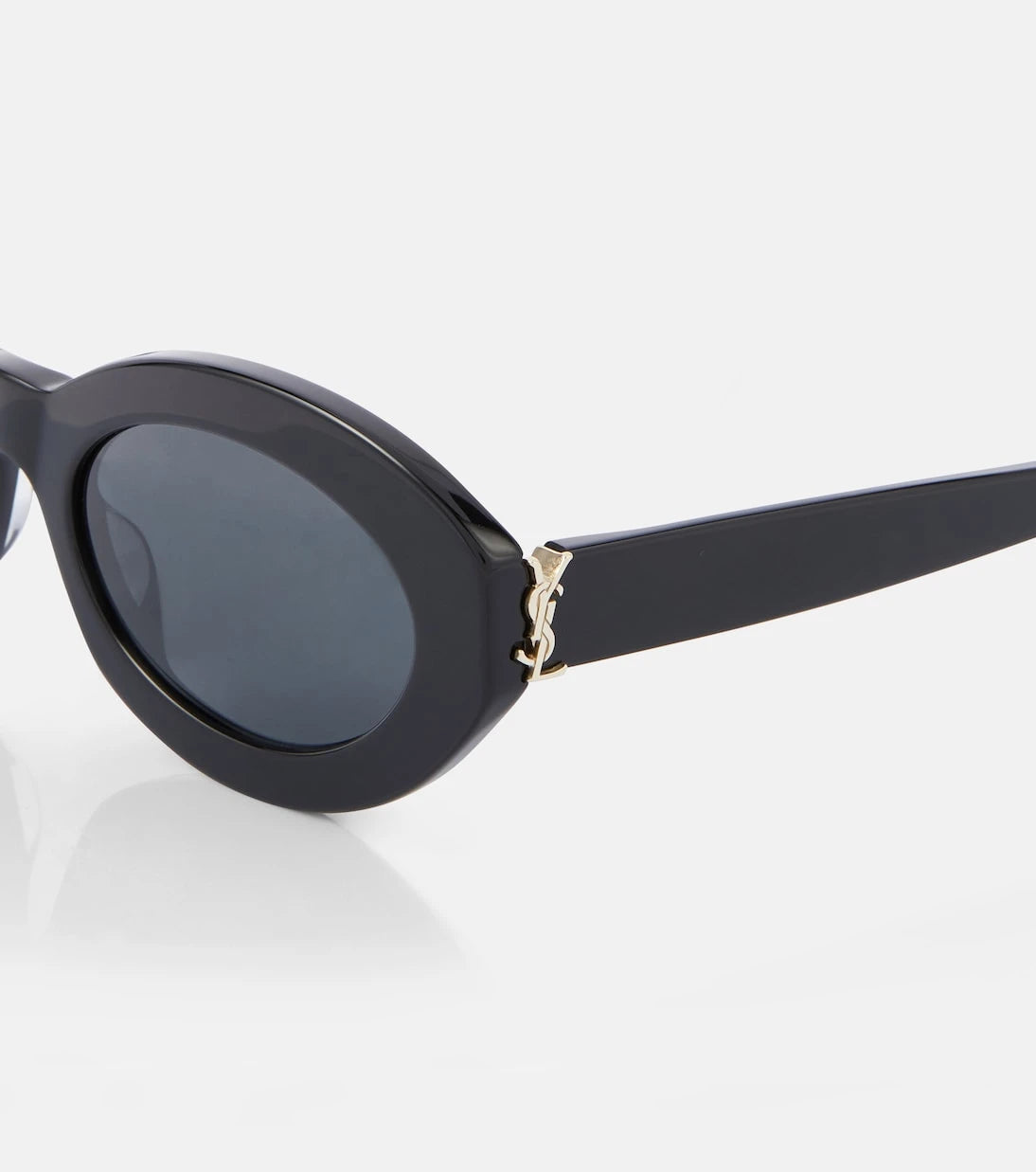 Saint Laurent - نظارة شمسية بيضاوية SL M136
