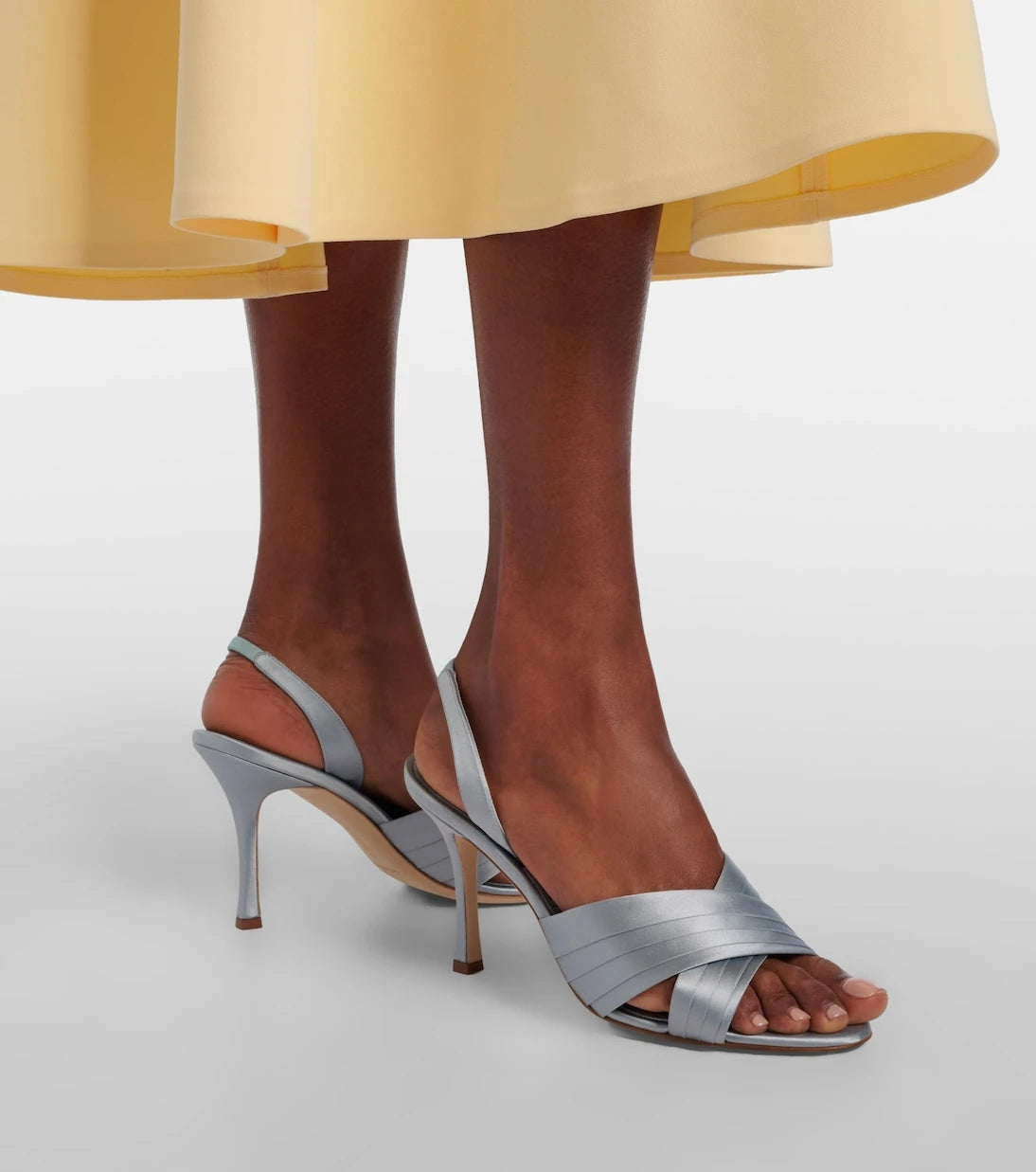 Manolo Blahnik - Viera 90 satin slingback sandals