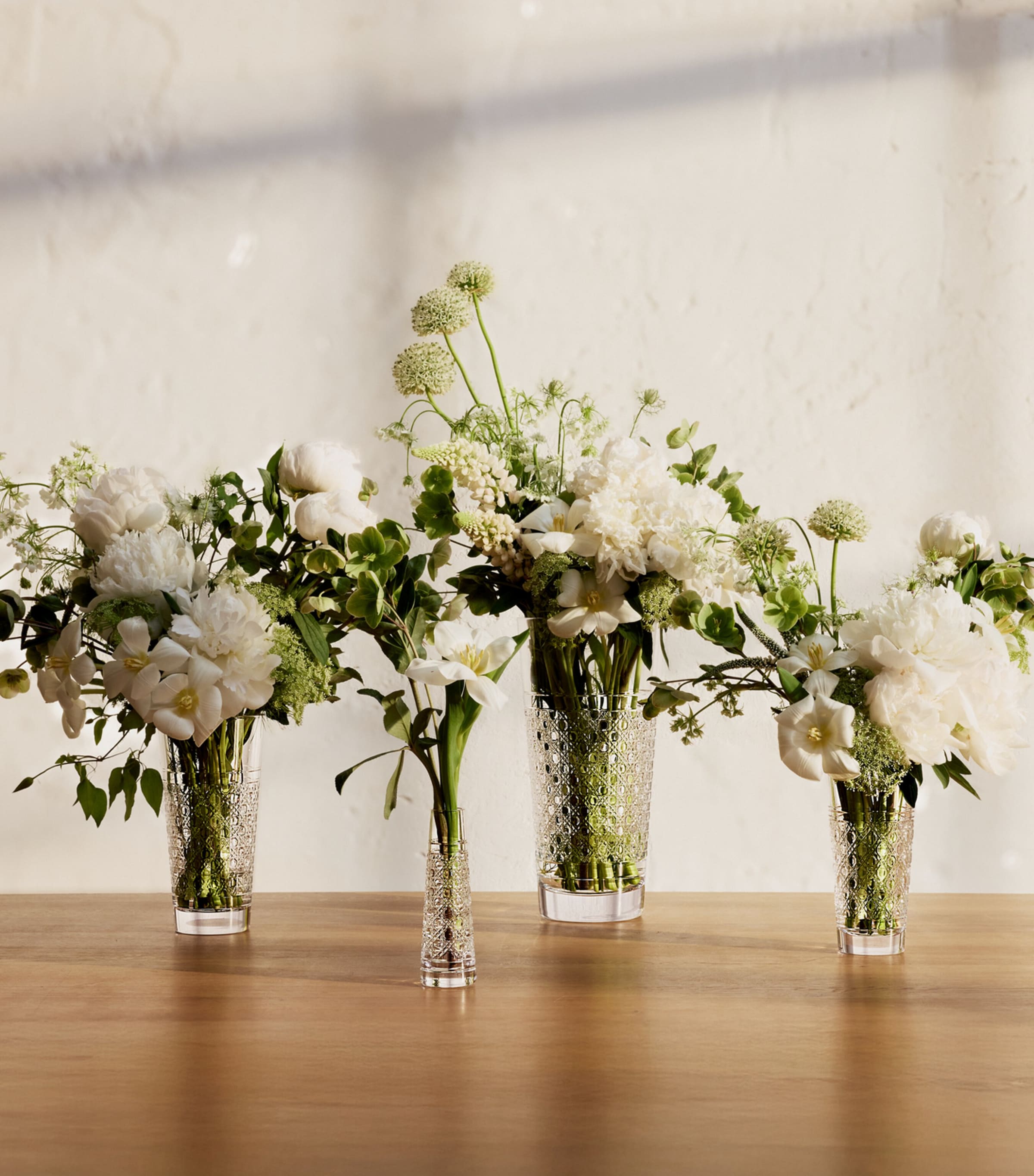 Crystal Opulence Vase (35cm)