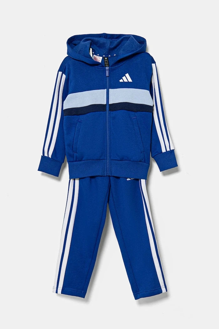adidas çocuk eşofmanı