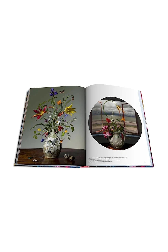 Книга Assouline Flowers: Art & Bouquets by Sixtine Dubly, English