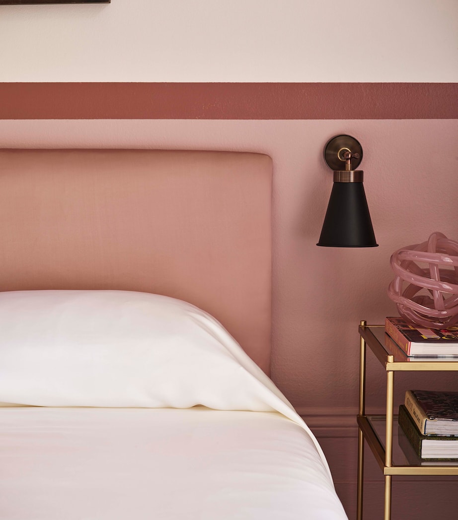 Silk Super King Fitted Sheet (180cm x 200cm)