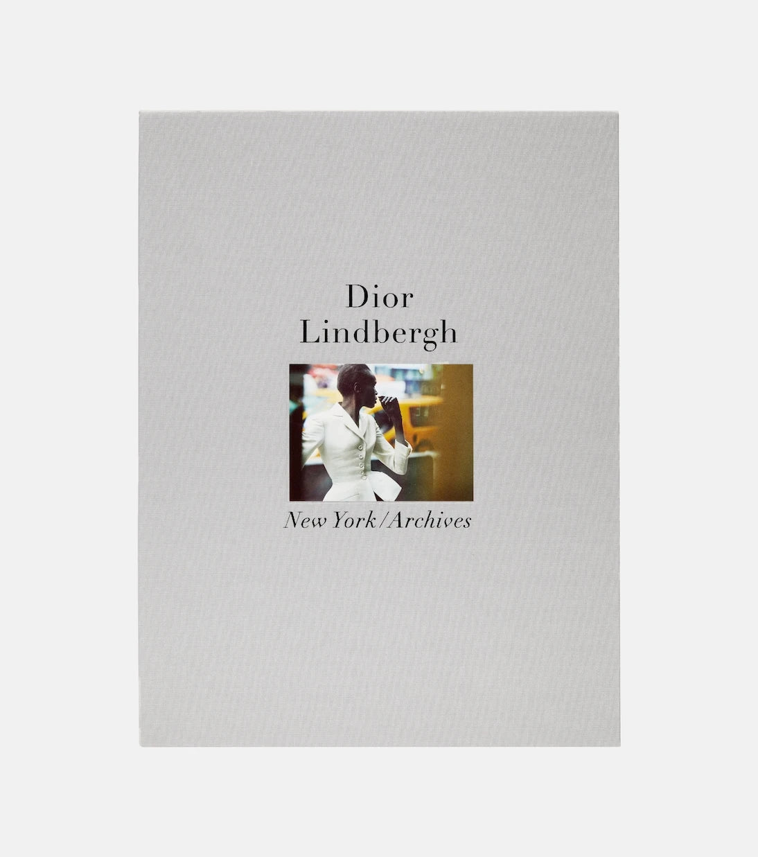 Taschen - بيتر ليندبرغ. كتاب ديور