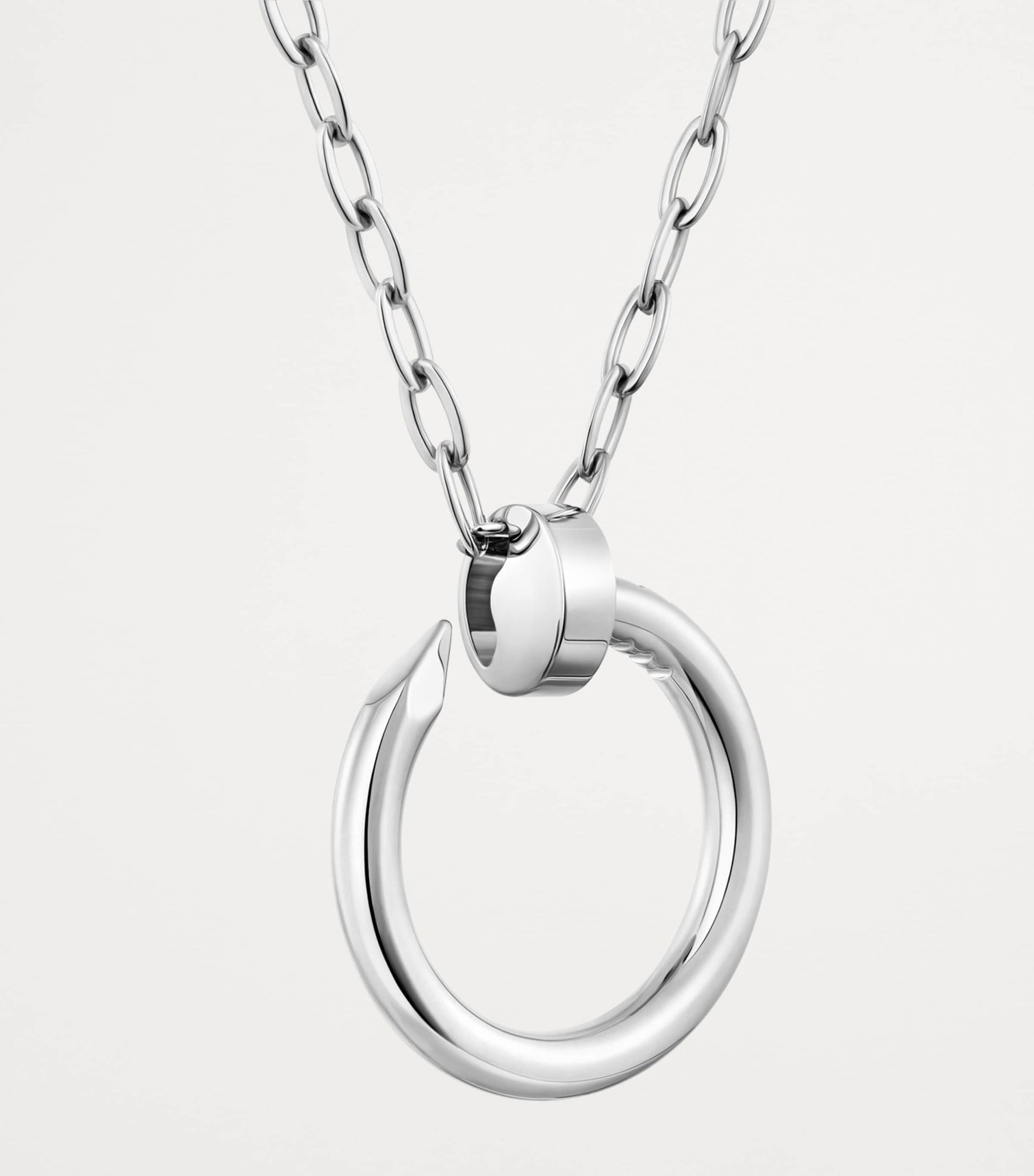 Extra-Large White Gold Juste un Clou Necklace
