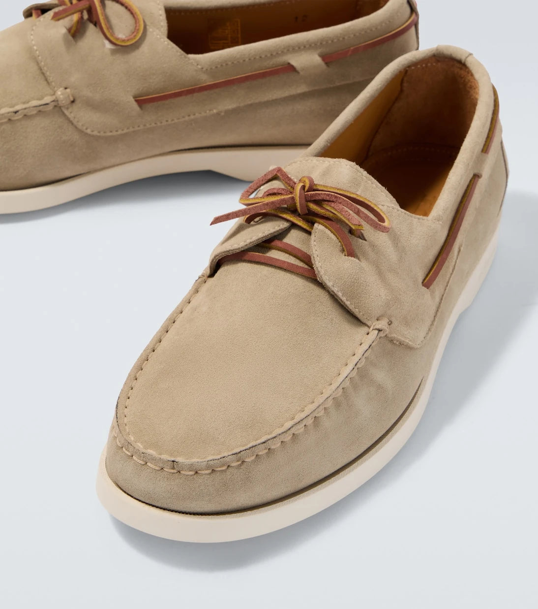 Kiton - حذاء قارب من الشمواه