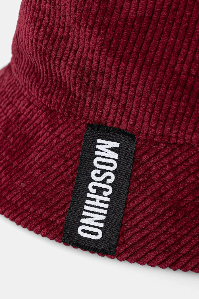 Moschino шапка идиотка дамска