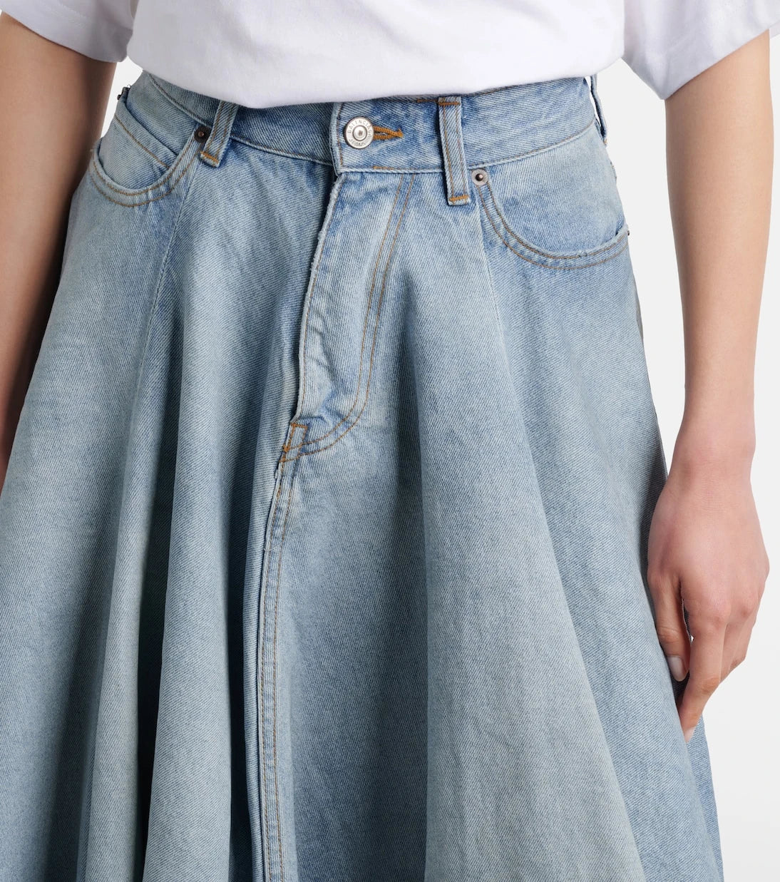 Balenciaga - Pleated denim midi skirt