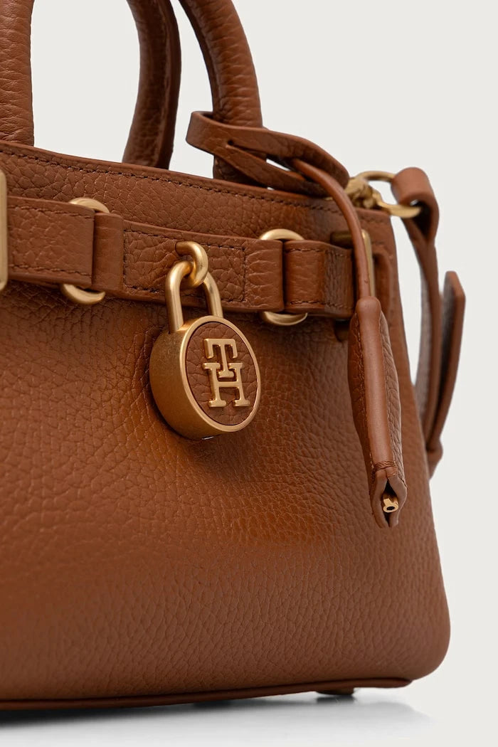 Tommy Hilfiger kadın deri crossbody çanta