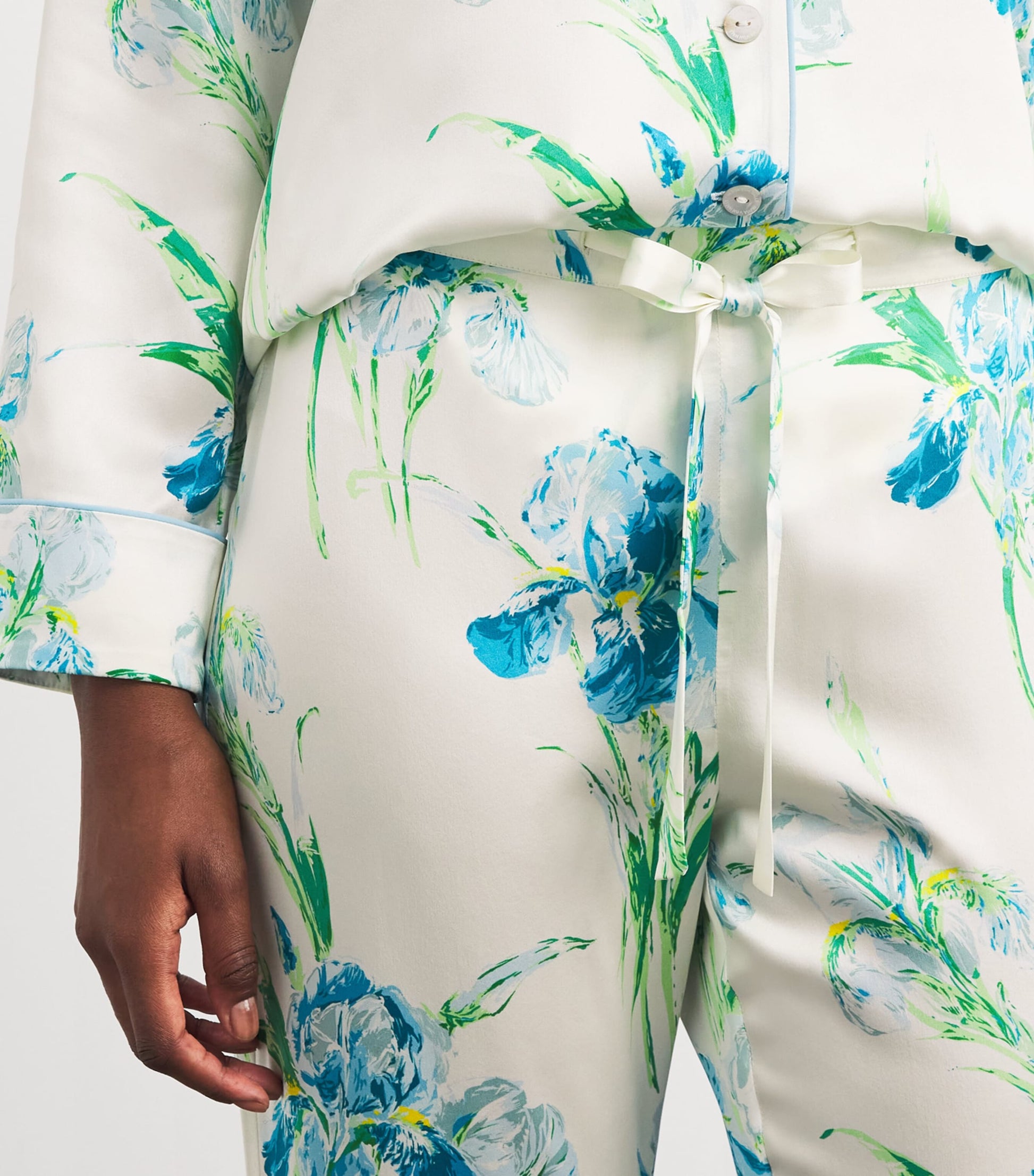 Silk Floral Lila Asterias Pyjama Set