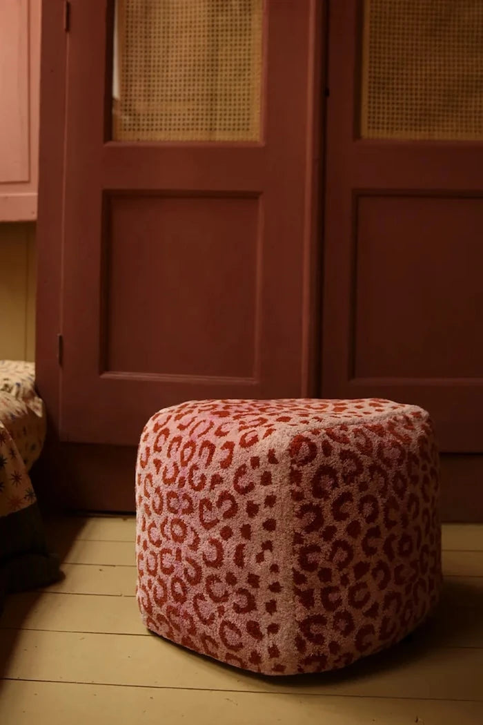 Пуф Doing Goods Pink Leopard Pouf S