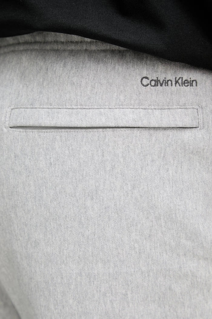 Calvin Klein Jeans erkek pamuklu eşofman şortu