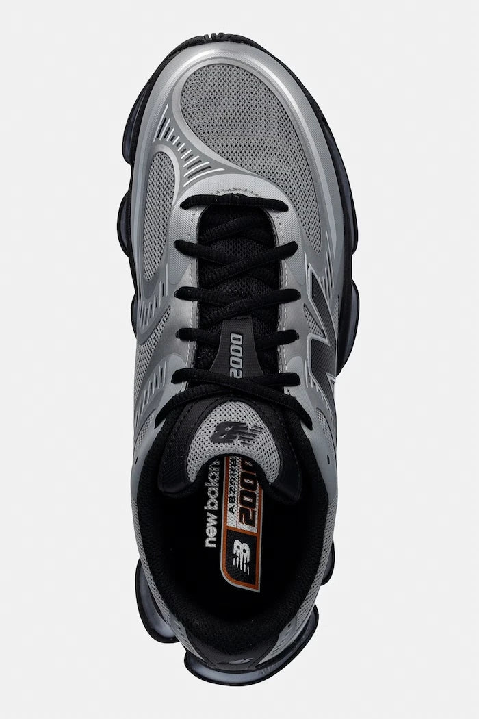 New Balance 2000 spor ayakkabı