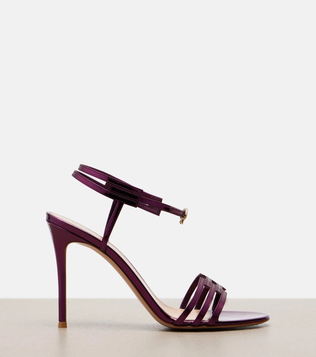 Gianvito Rossi - Metallic leather sandals
