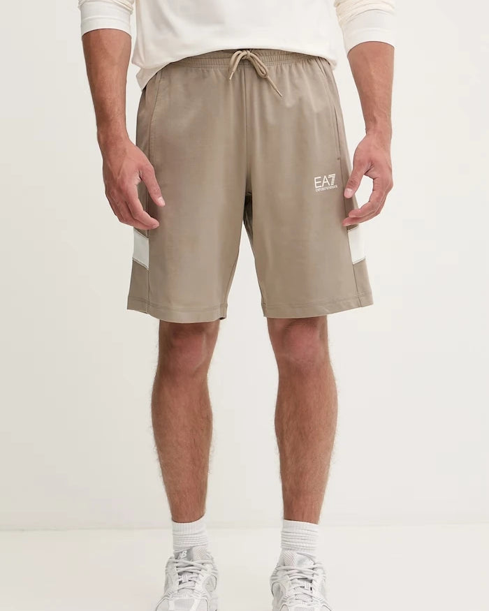 EA7 Emporio Armani erkek pamuklu kısa pantolon