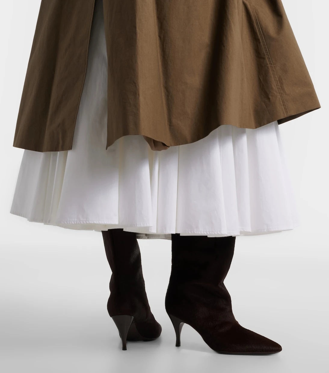 Herbert Levine - Silhouette suede knee-high boots
