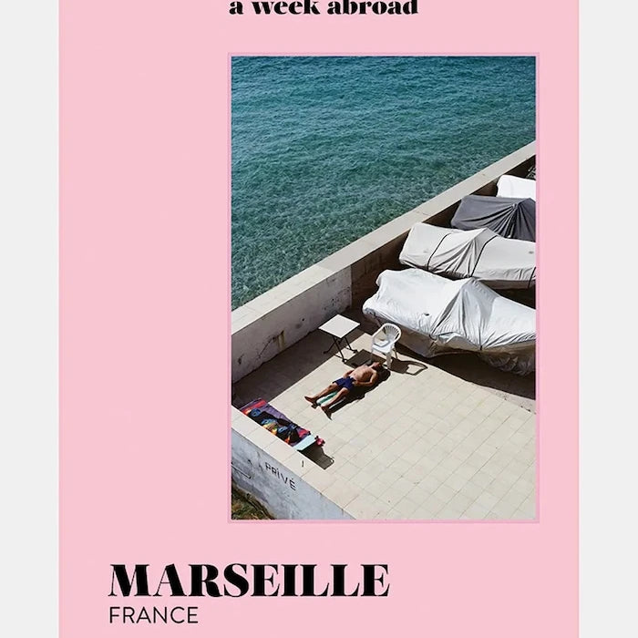 Книга A Week Abroad Marseille, English