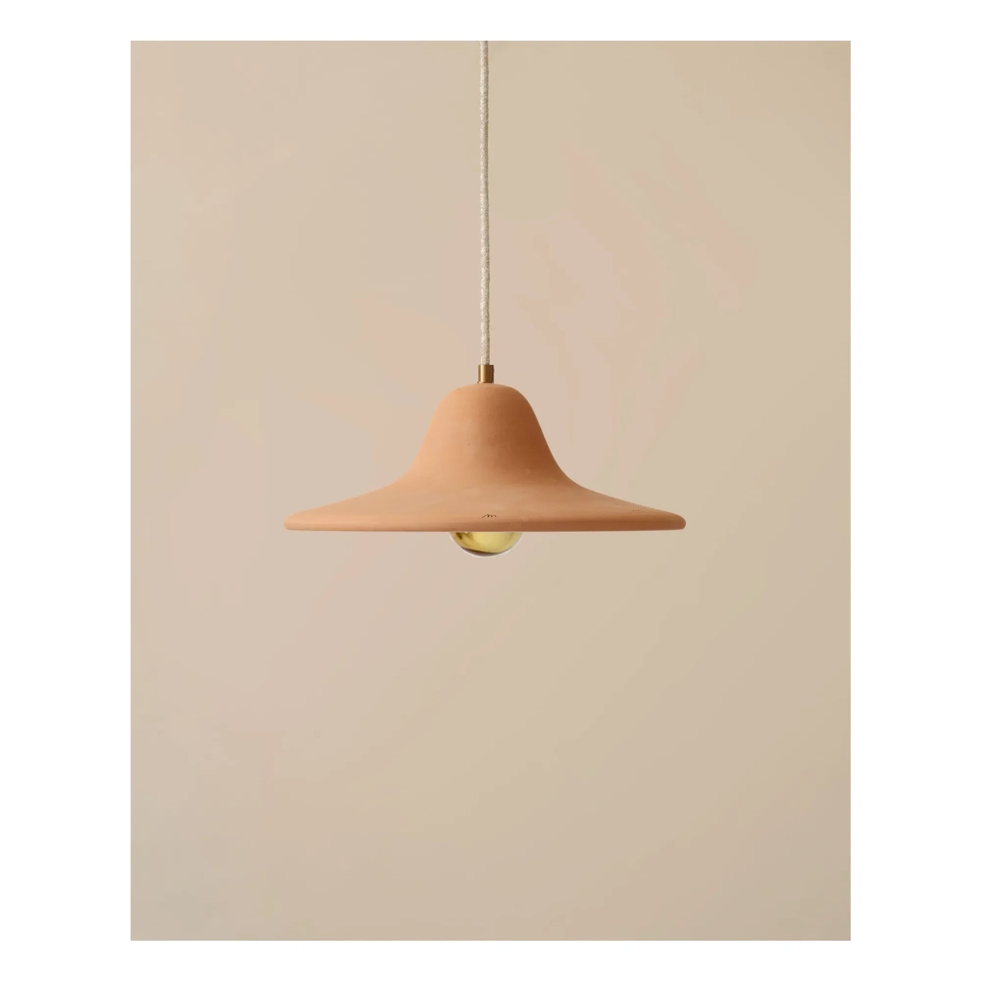 Masamé - Gigaro ceramic suspension lamp | Terracotta