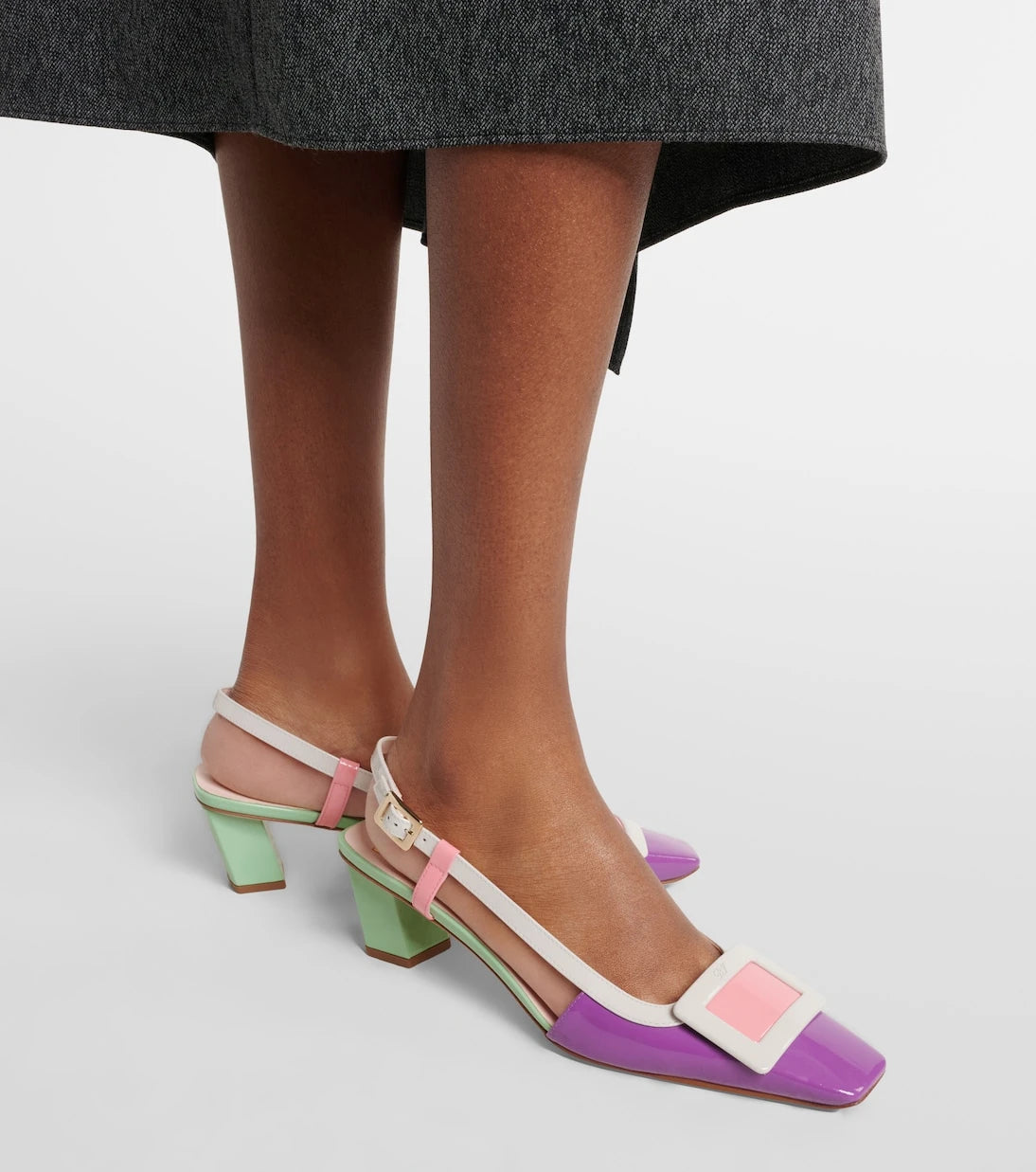 Roger Vivier - Belle Vivier patent leather slingback pumps
