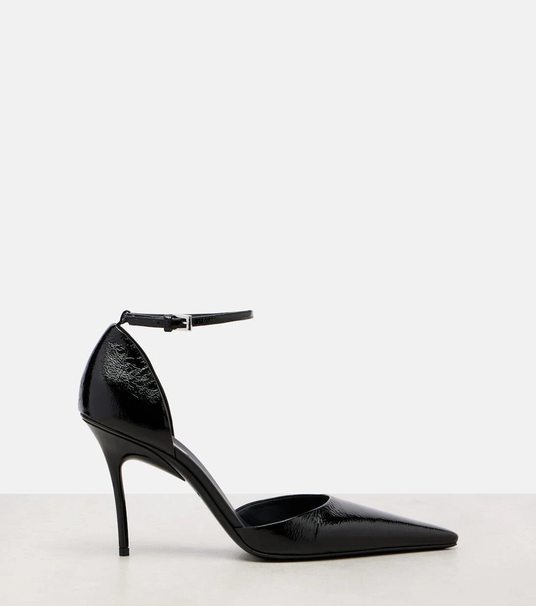 Alaïa - D'Orsay 90 patent leather pumps