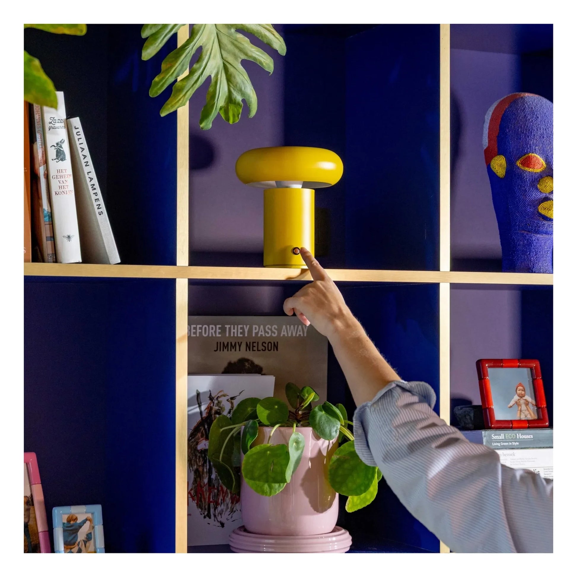 &Klevering - Glimpse portable lamp | Yellow