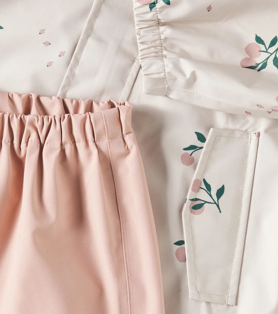 Liewood - Pedia raincoat and stirrup pants set