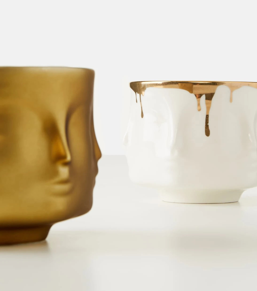 Jonathan Adler - شمعة ميوز ميل المعطّرة