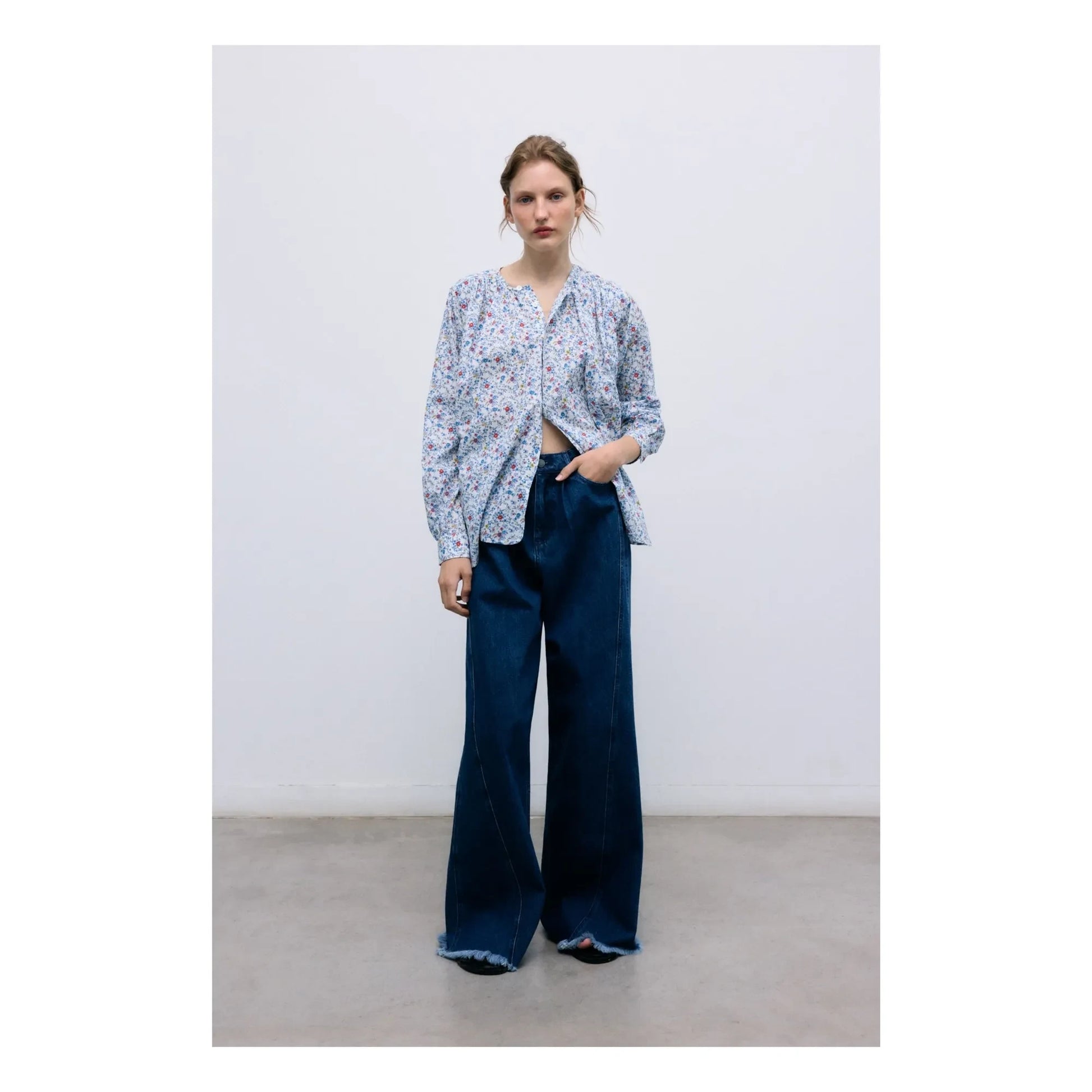 the new society - Cloe Cotton blouse | Blue