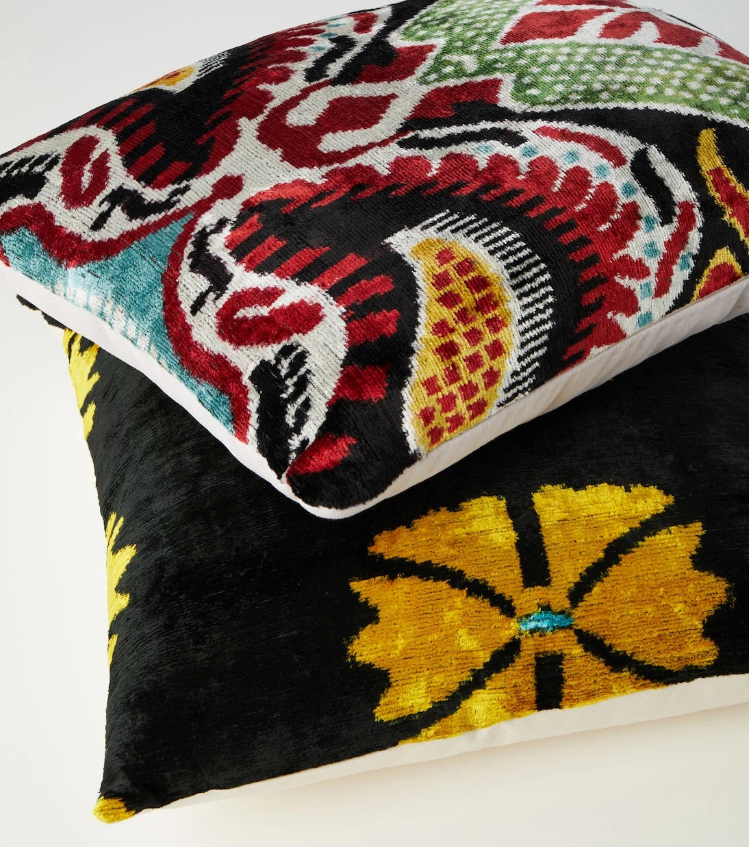 Les-Ottomans - Silk and cotton cushion