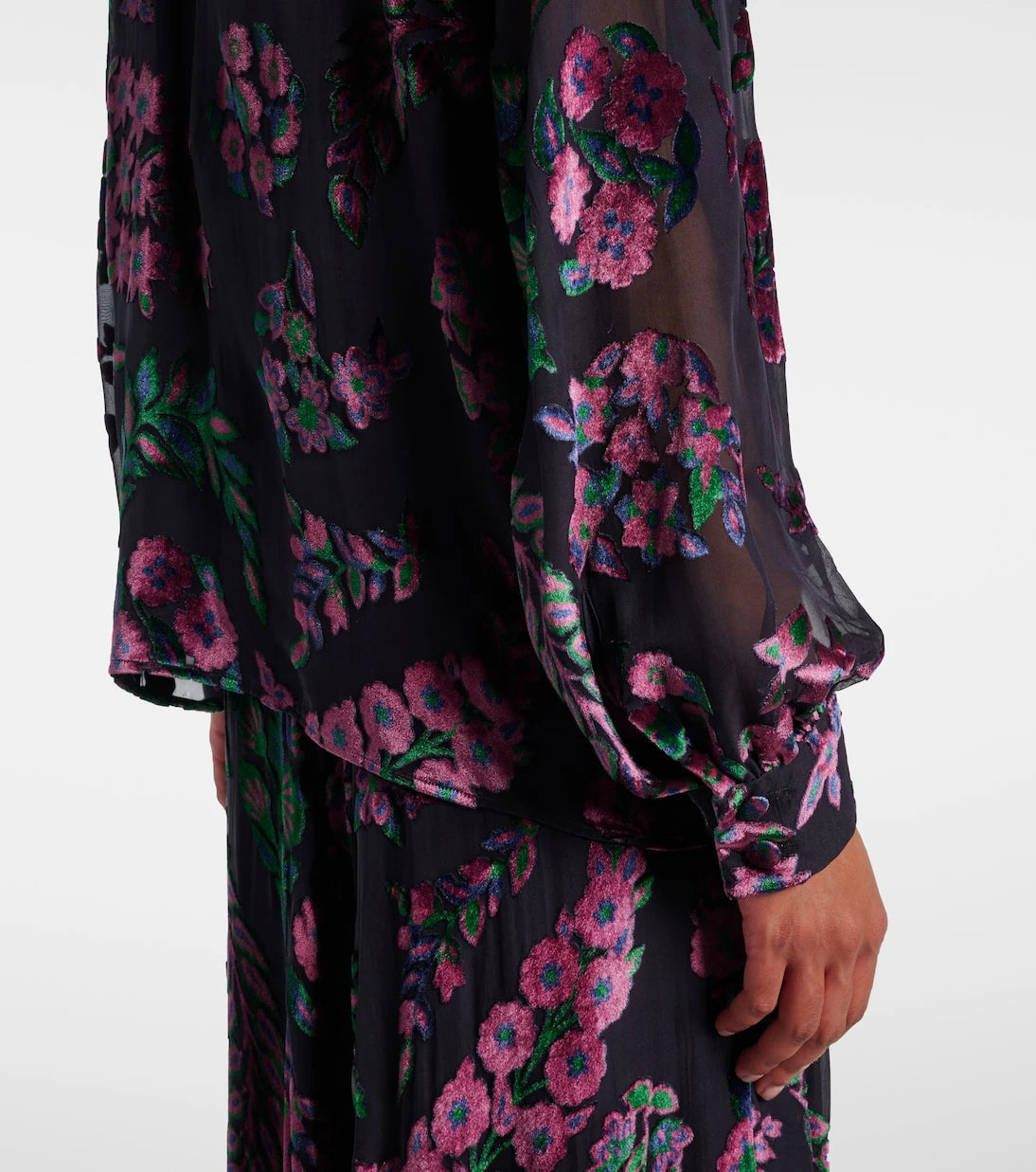 Etro - بلوزة مطبوعة بياقة على شكل ربطة عنق