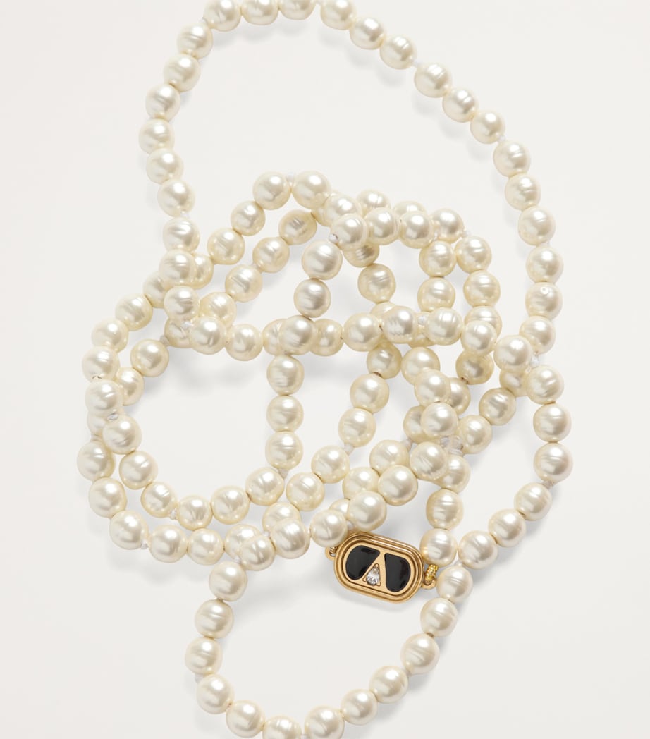 Valentino Garavani Ovalette VLogo Pearl Necklace