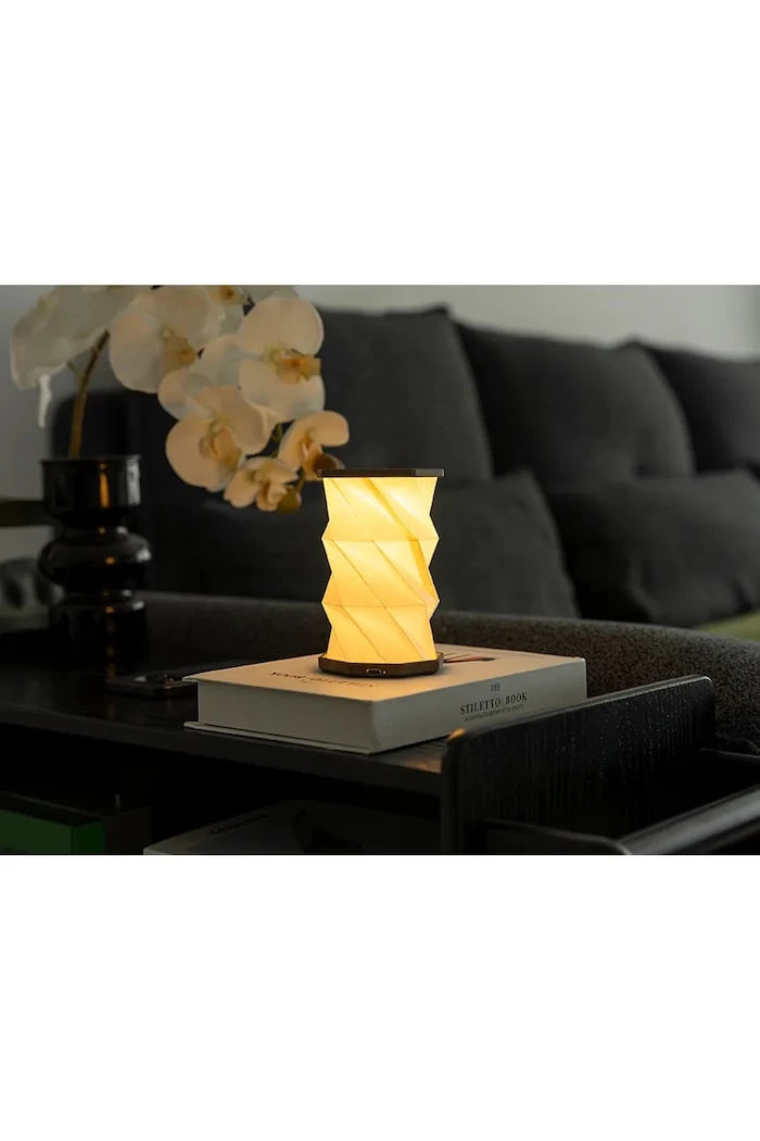 Gingko Design küçük lamba Gece 8,2 x 8,2 x 1,5 cm