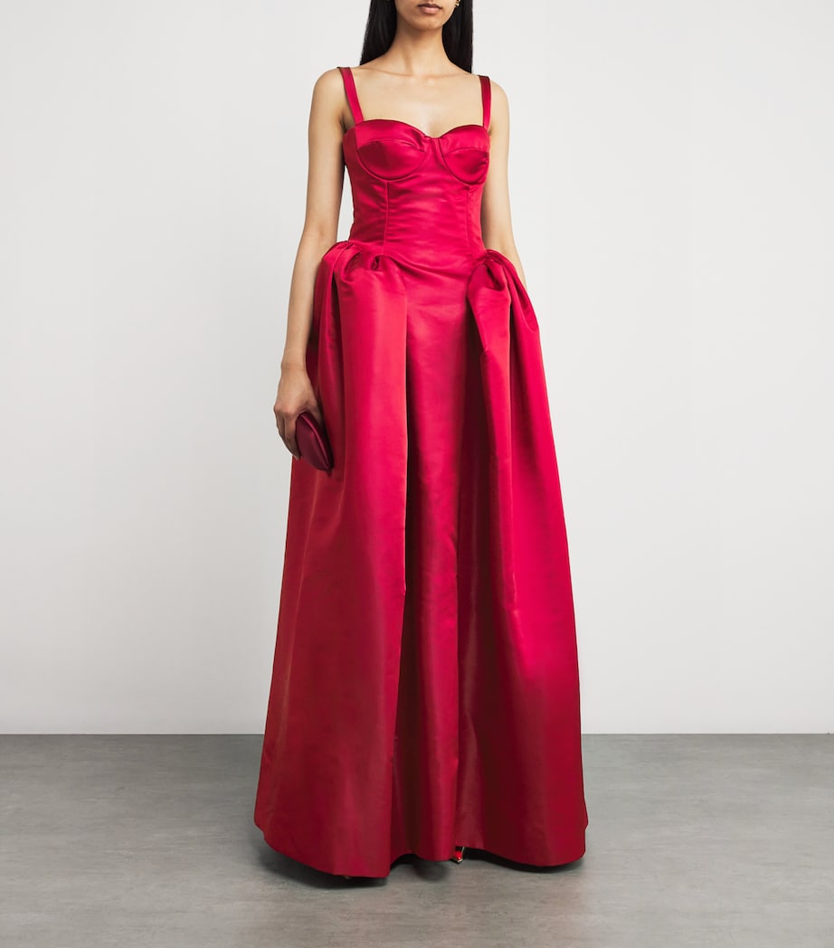 Red Sleeveless Mistletoe Gown
