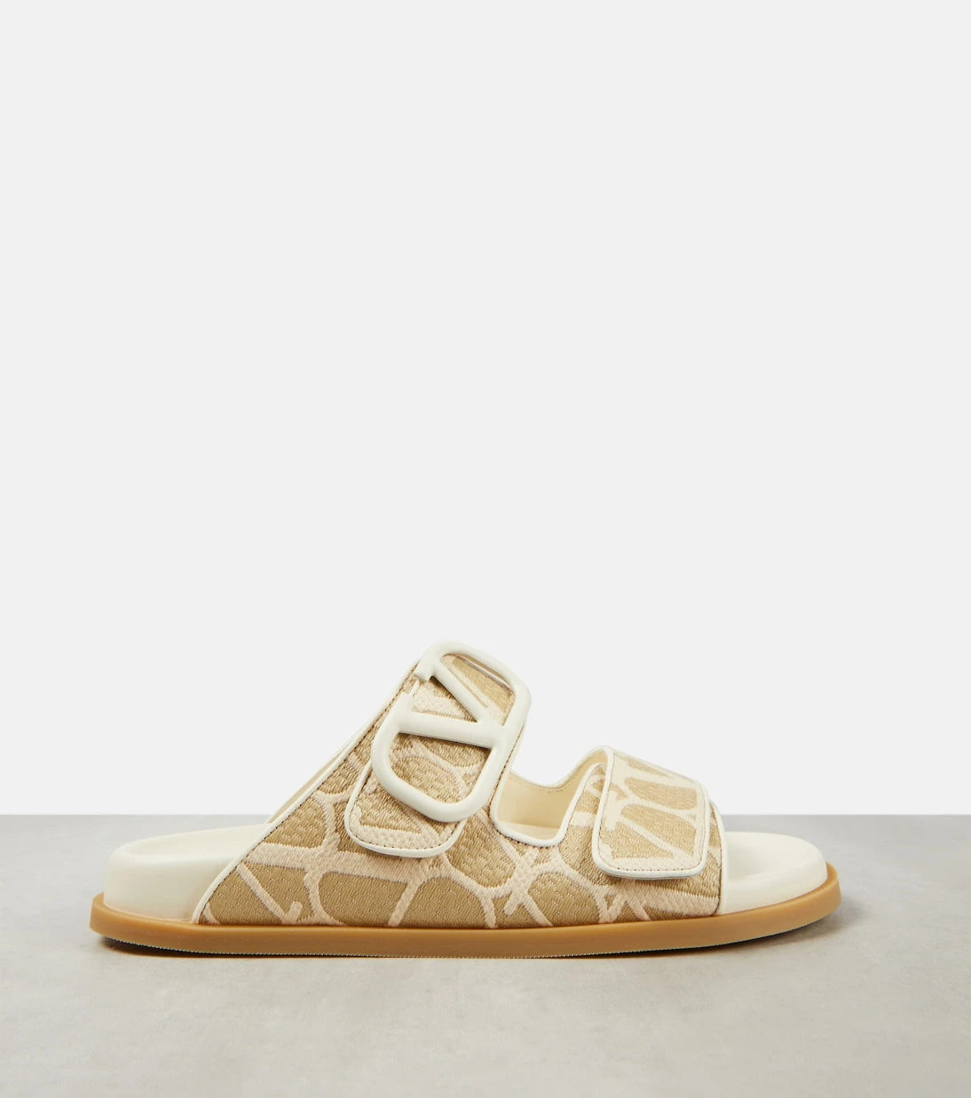 Valentino Garavani - VLogo Signature raffia slides