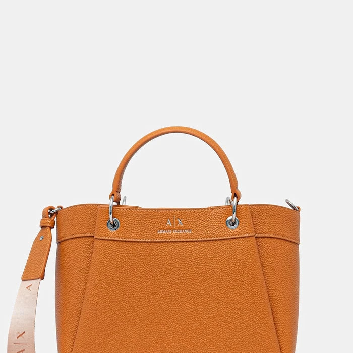 Armani Exchange kadın çantası, suni deriden