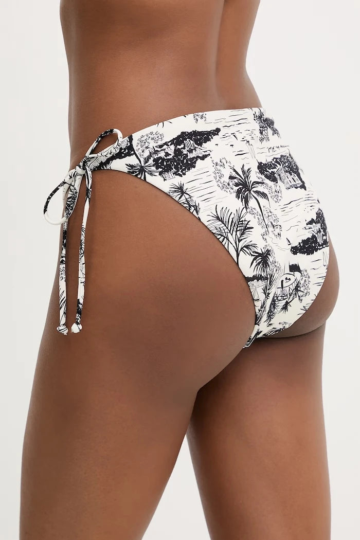 Karl Lagerfeld kadın bikini altı