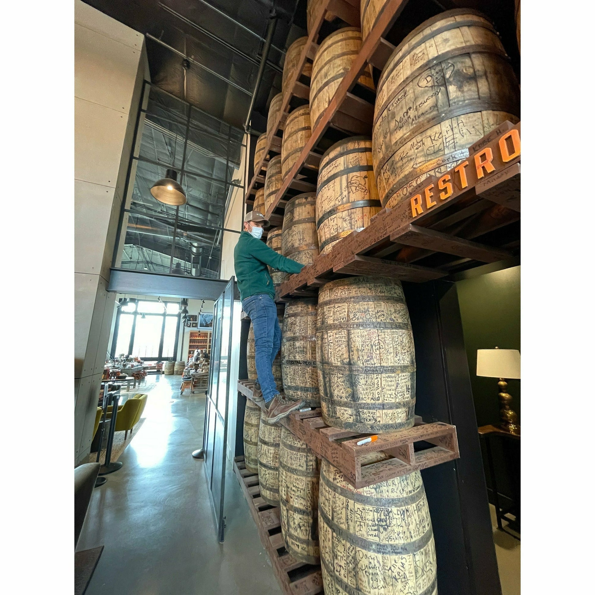 Bulleit Bourbon Frontier Whiskey (Rockchar) - Bourbon Pursuit & Keg N Bottle Private Barrel Pick 750 ml