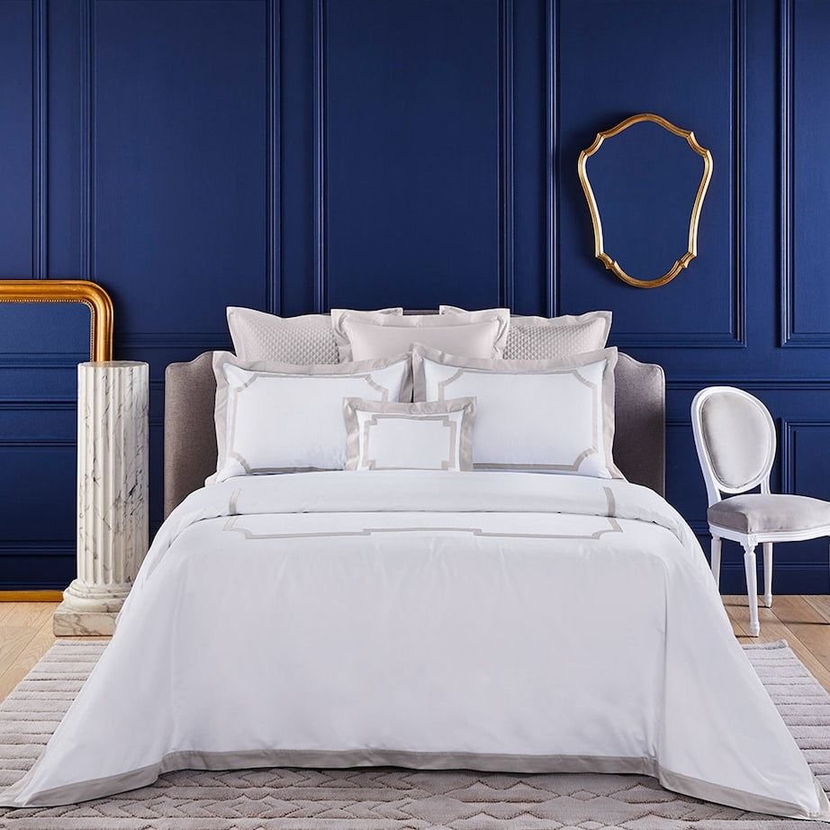 Yves Delorme Couture Haussmann Brume Double Duvet Cover (200cm x 200cm)