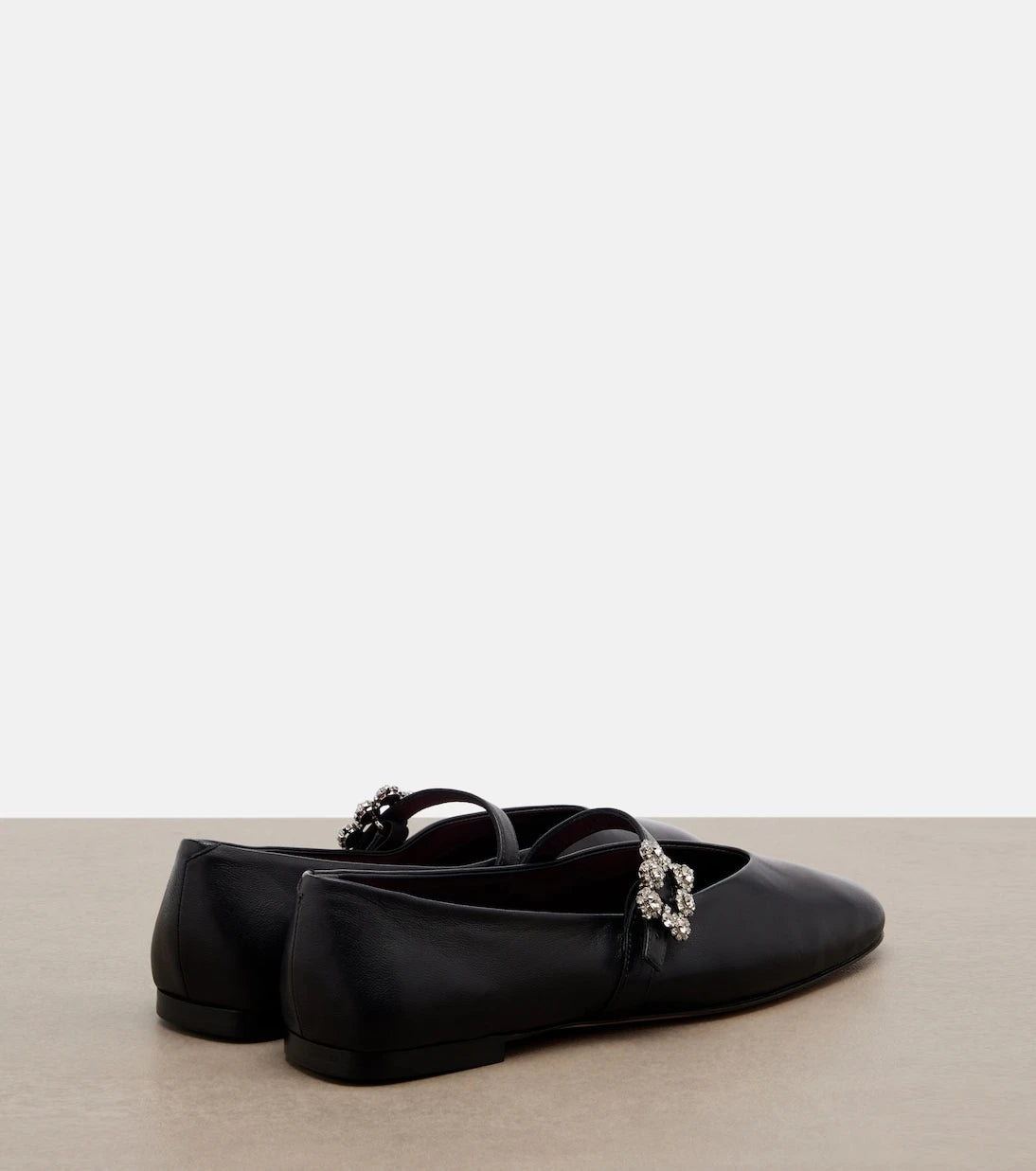 Roger Vivier - Roundy Toe embellished leather ballet flats