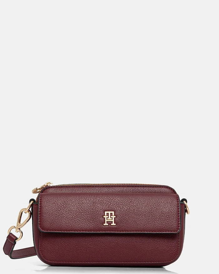 Tommy Hilfiger kadın crossbody suni deri çanta