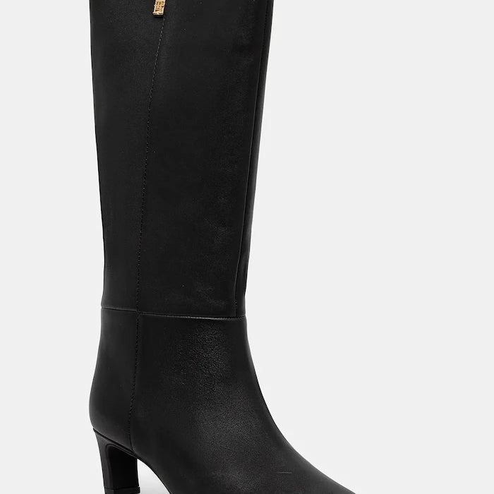 Кожени ботуши Tommy Hilfiger SQUARE TOE KITTEN LONG