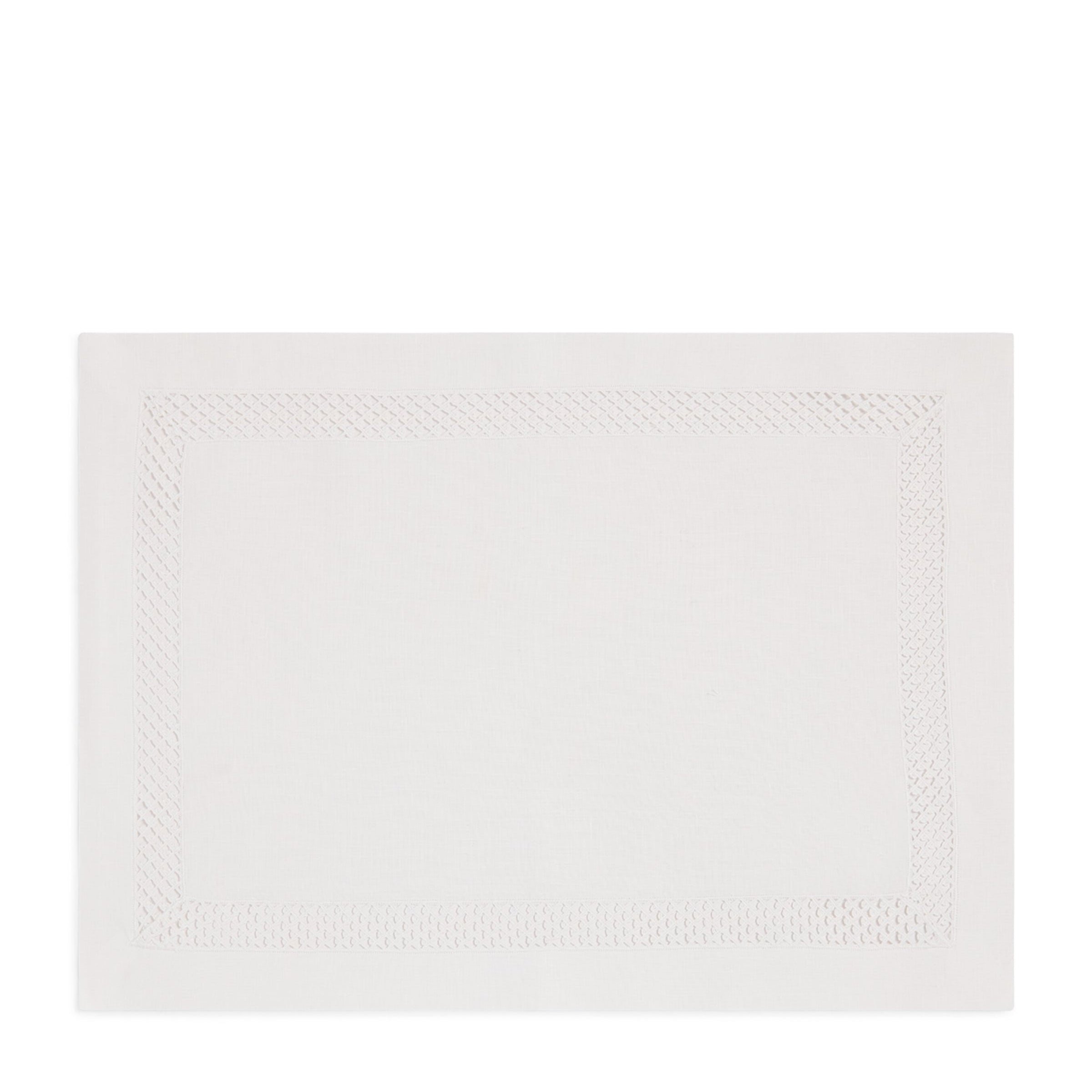 Linen Embroidered Liri Placemat (35cm x 50cm)