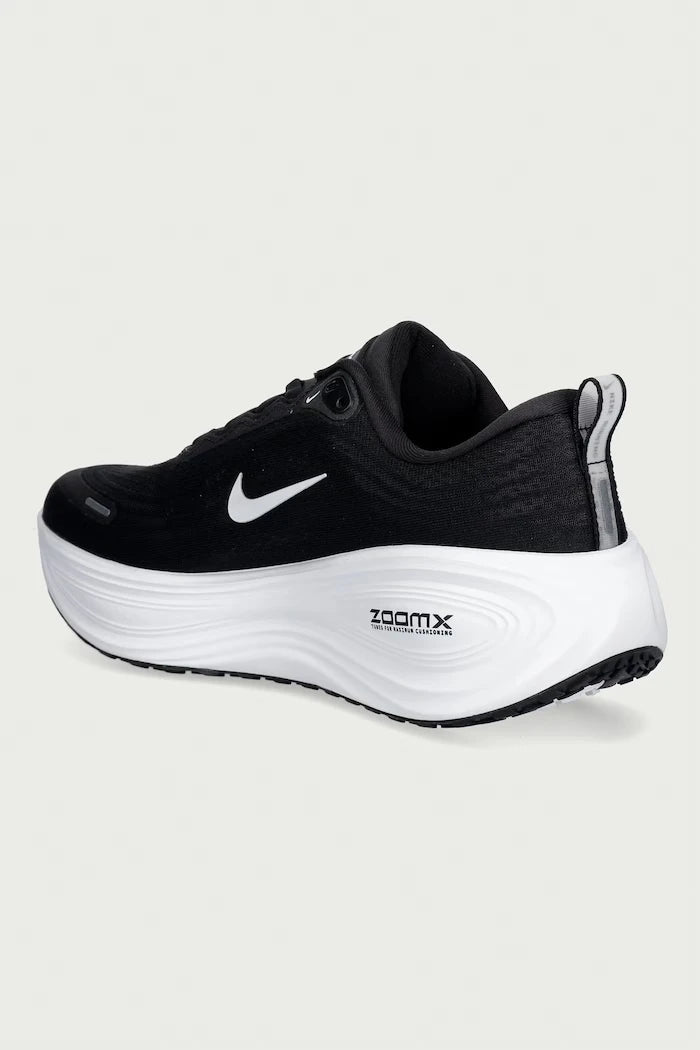 Nike erkek koşu ayakkabısı Vomero Plus