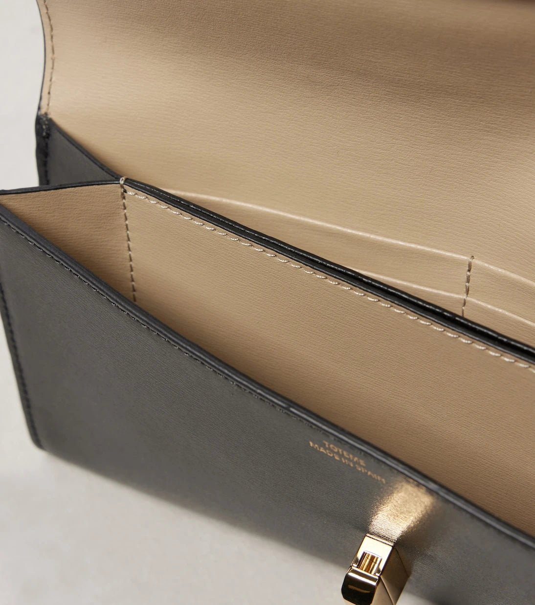 Toteme - T-Lock leather wallet