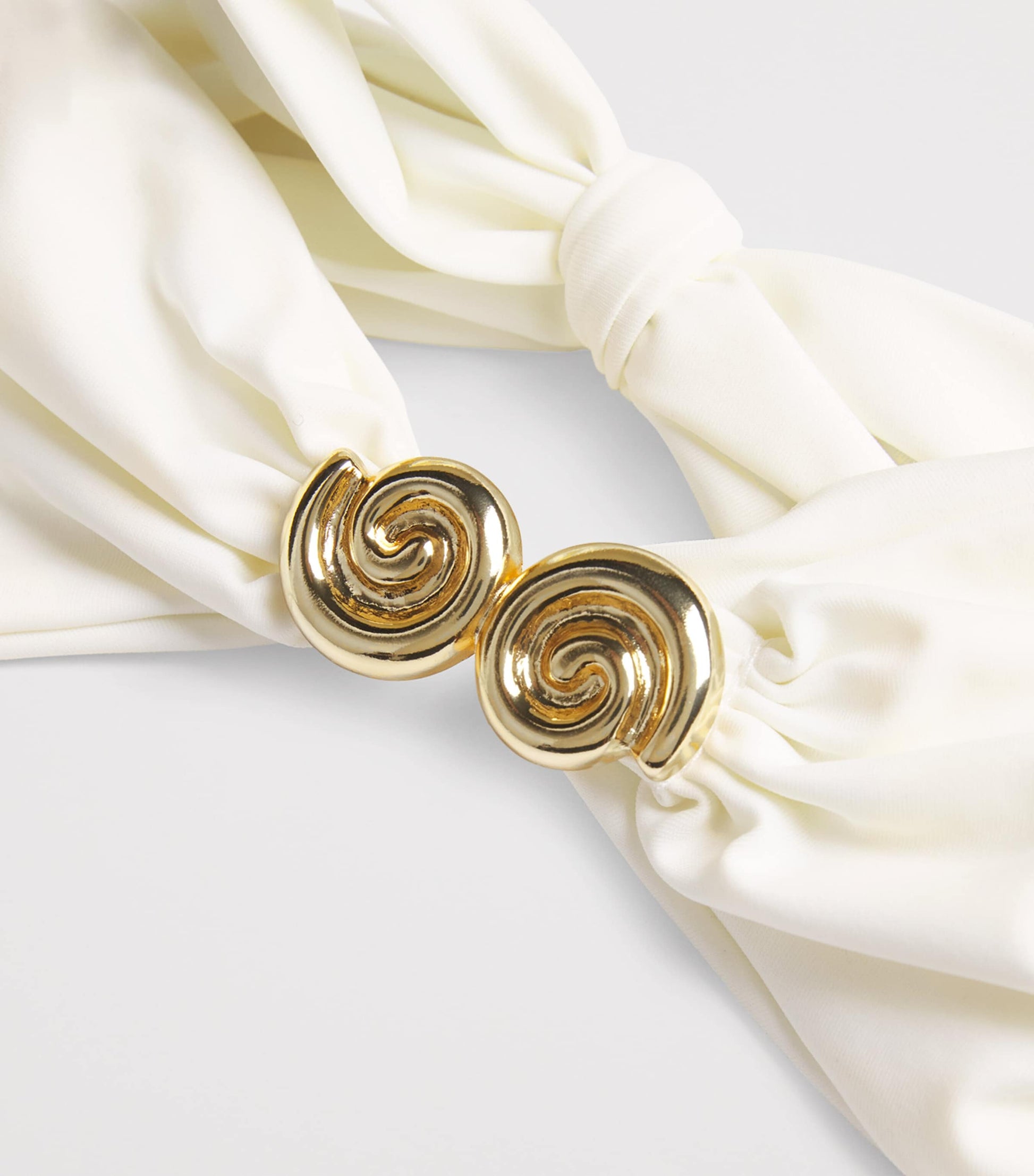 AWAY THAT DAY White Isola Bella Bikini Top