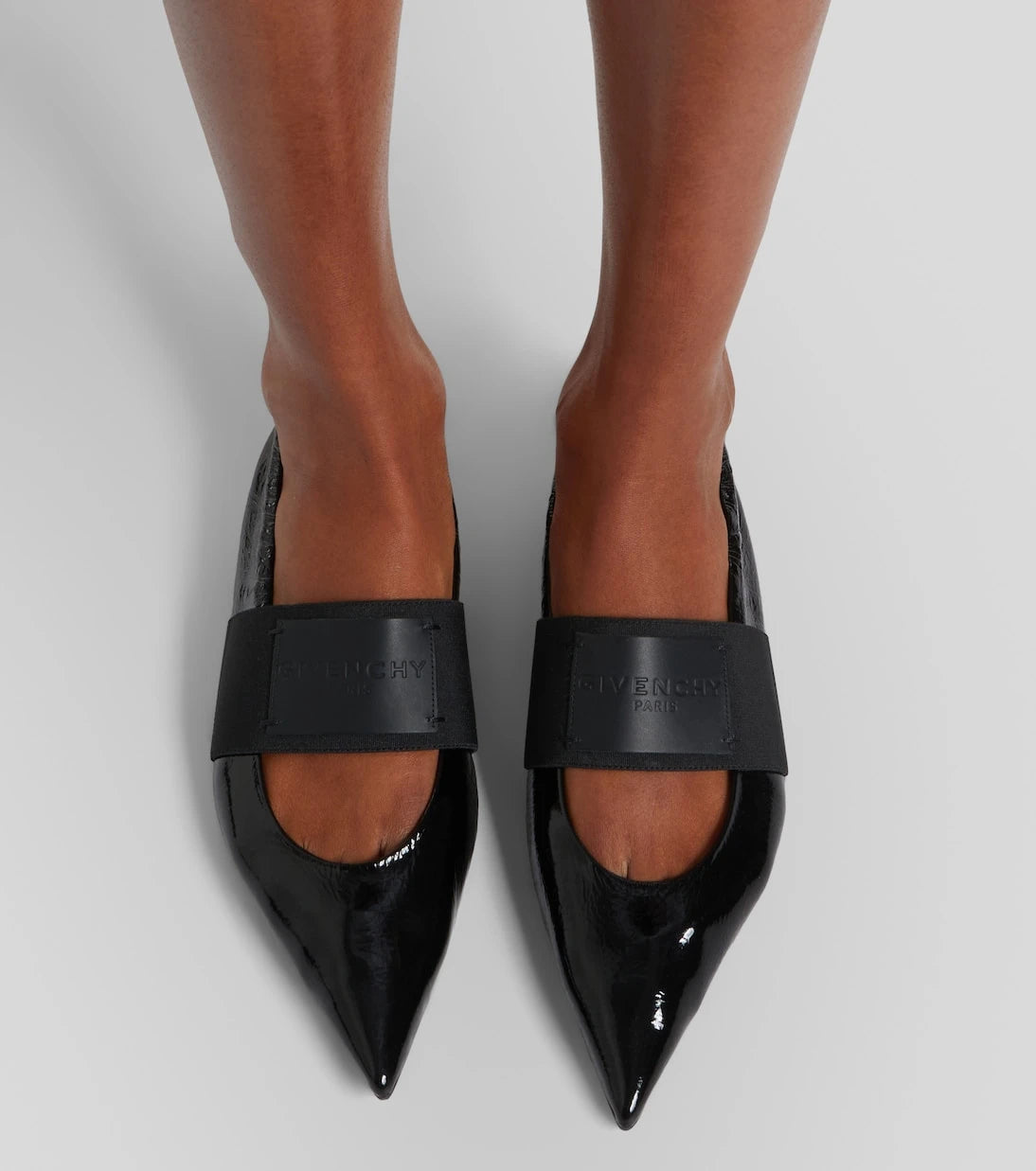 Givenchy - Crush leather ballet flats