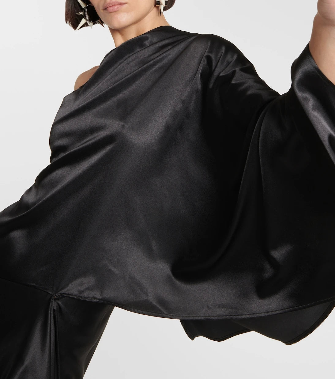 Acne Studios - فستان ساتان غير متماثل
