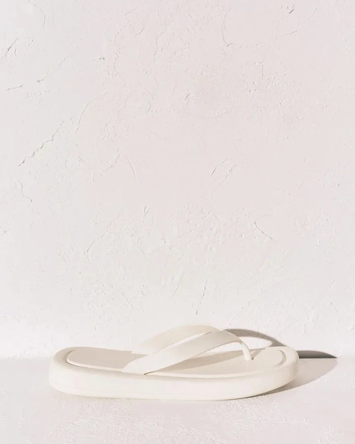 women'secret kadın düz tabanlı terlik SI FLIP FLOP CREAM