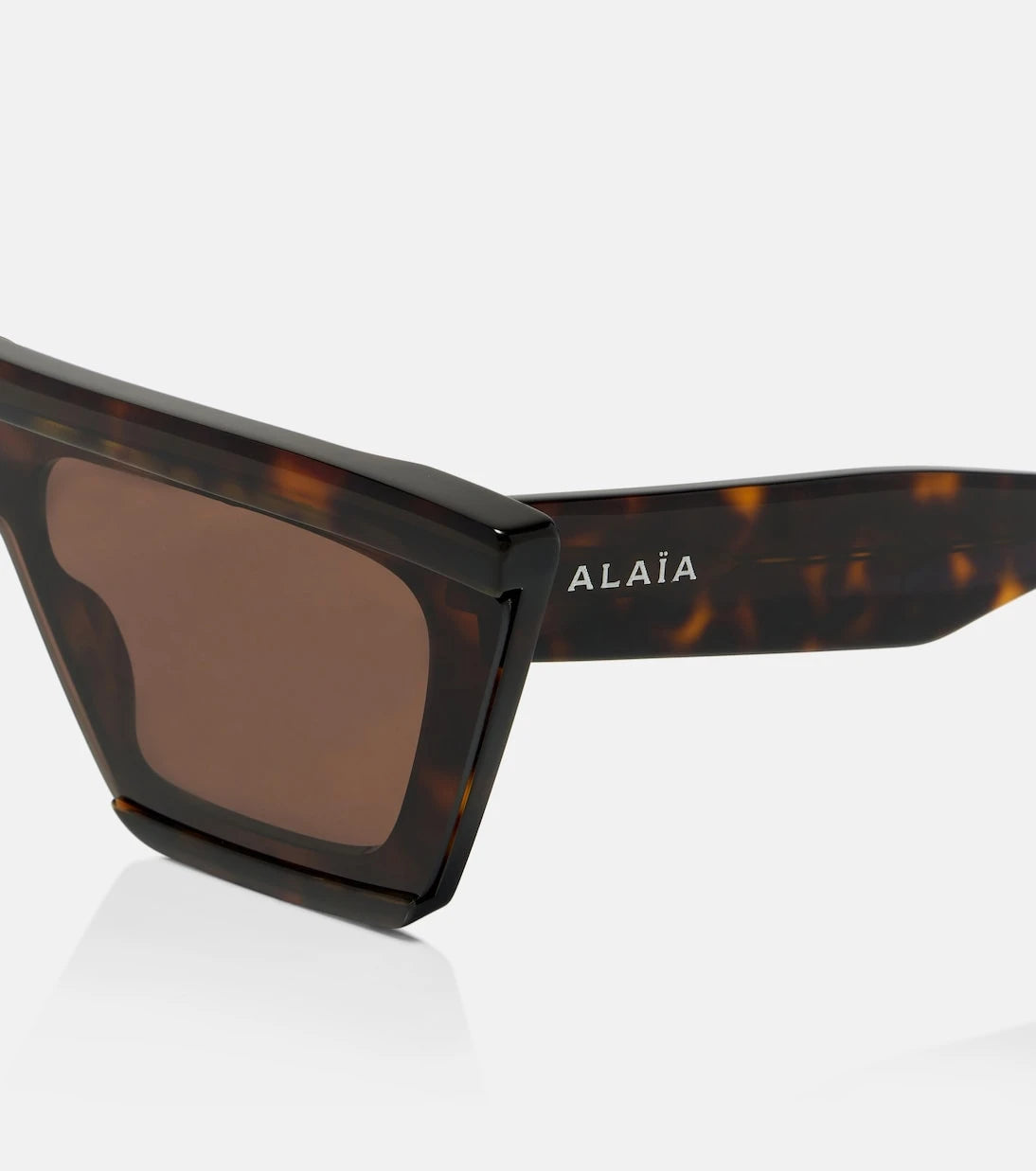 Alaïa - نظارات شمسية مسطحة من الأعلى
