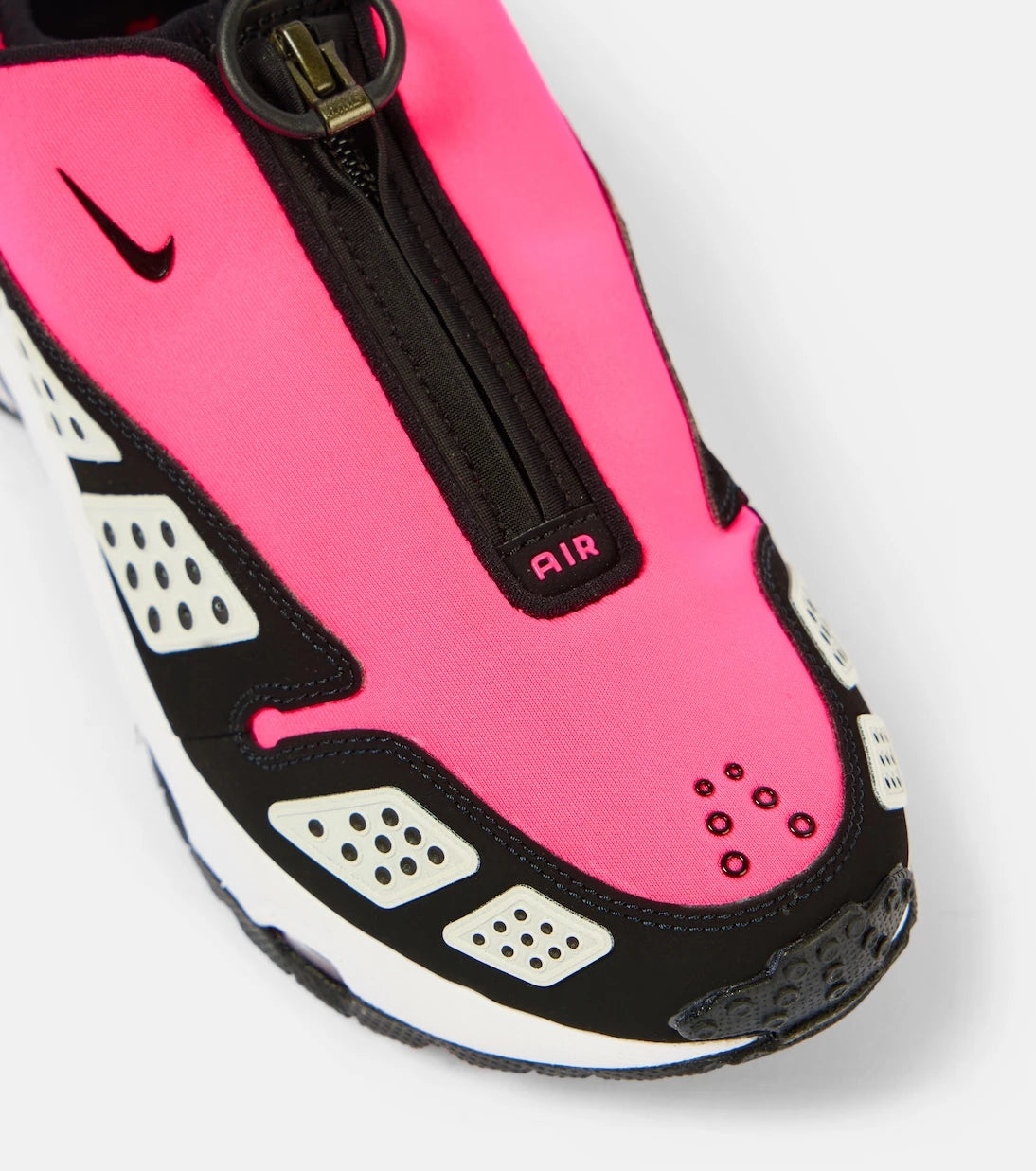 Nike - حذاء رياضي Air Max SNDR