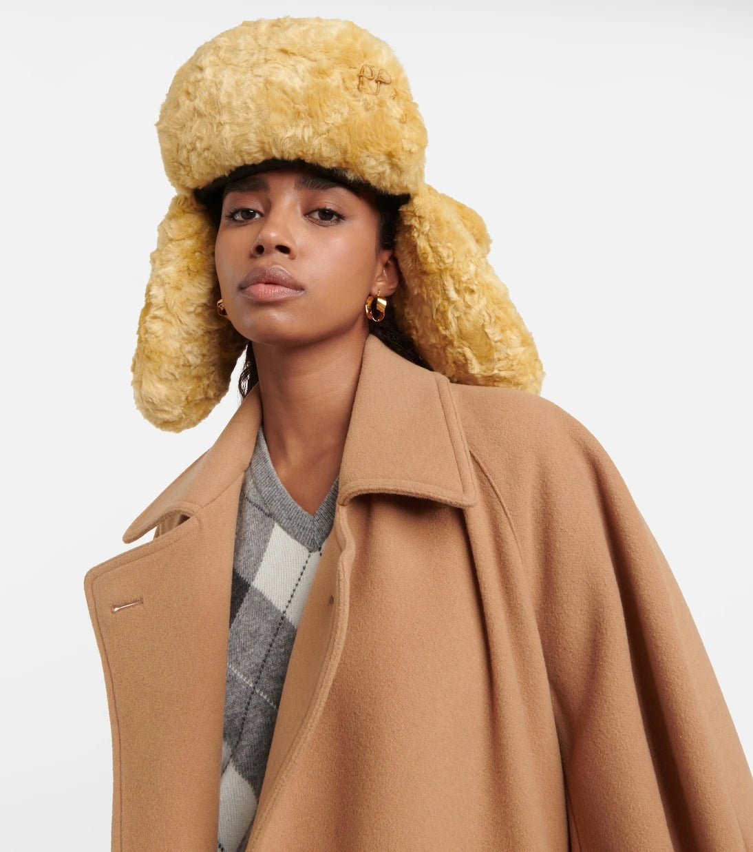 Ruslan Baginskiy - Faux fur hat